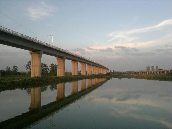 成渝鐵路采用松夏<a href='http://m.aj7.com.cn/' target='_blank'><u>空氣彈簧</u></a>